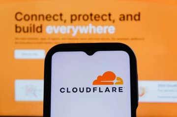 Cloudflare AI 裁员：高增长下的 20% 人员优化策略