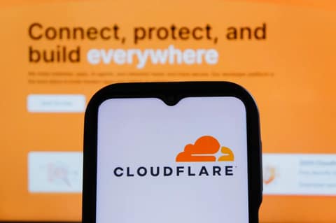 Cloudflare AI 裁员：高增长下的 20% 人员优化策略